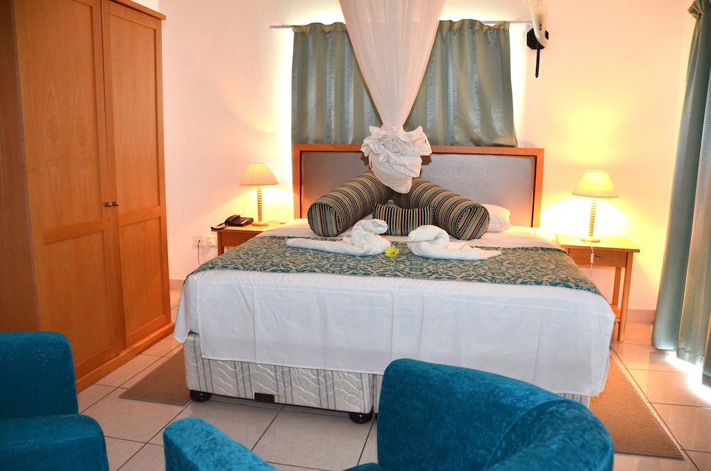 Moonlight Beach Villa La Digue Room photo